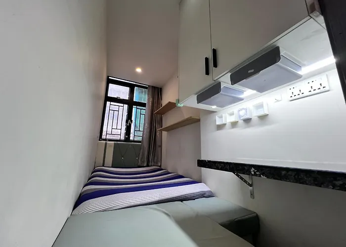 Sleep Cubee Hostel